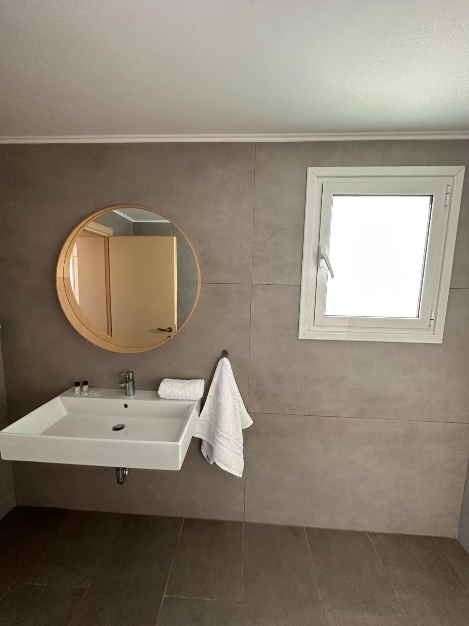 Dima Vista Otel Dhërmi Dış mekan fotoğraf